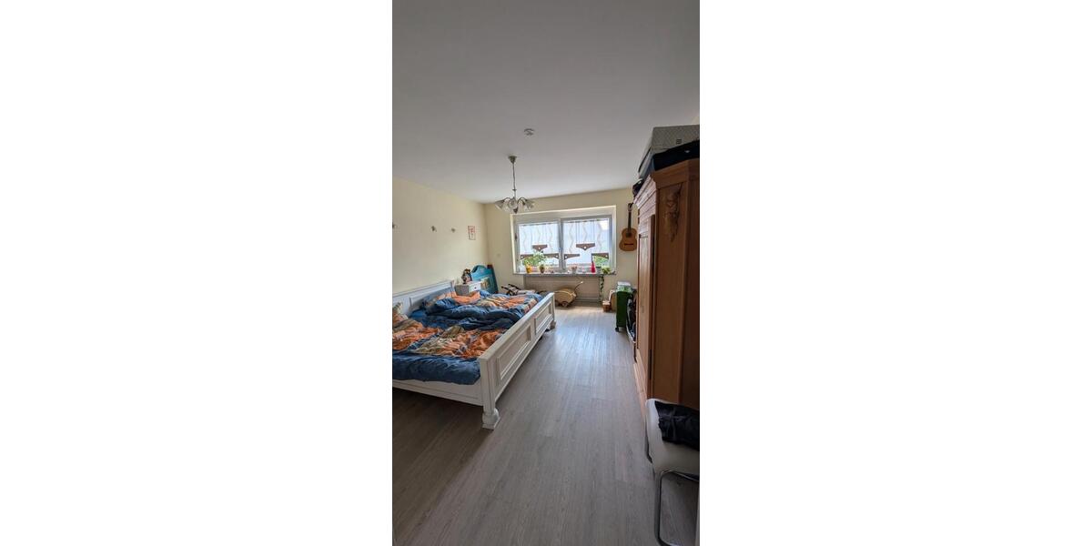 Einfamilienhaus Gädheim - 7 Zimmer, 166 m&sup2;, 379.000&euro; | Angebot:27034440