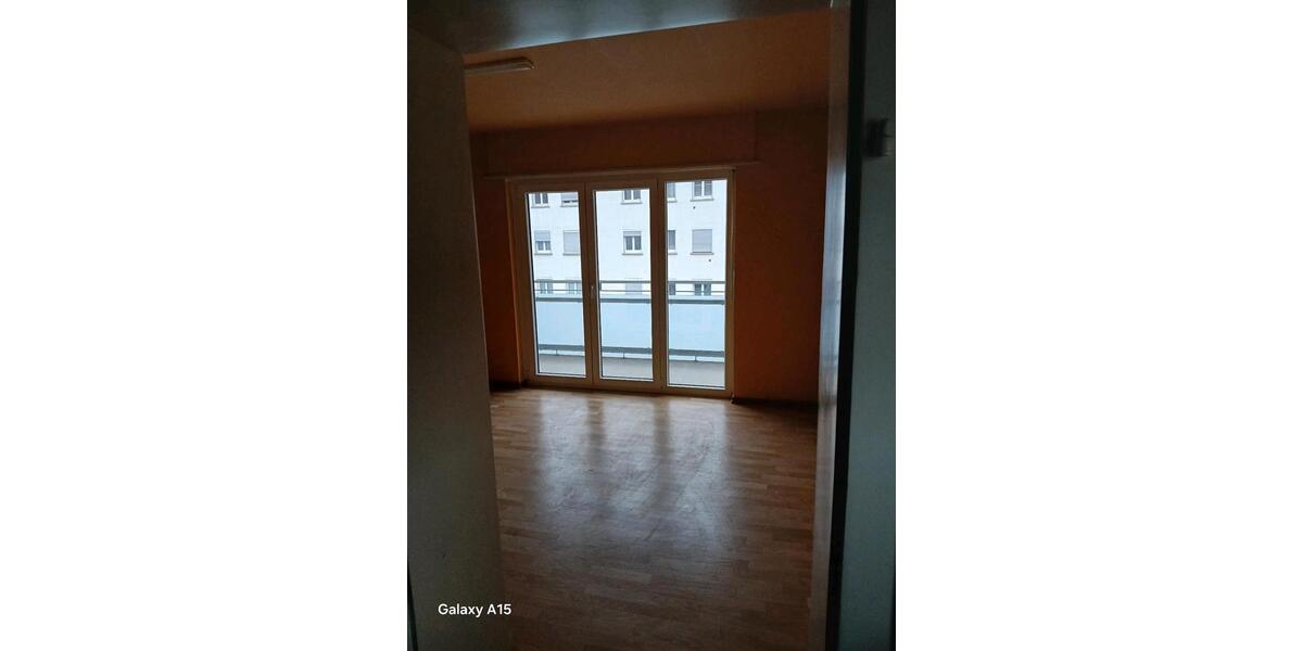 Etagenwohnung Schweinfurt Bellevue - 1.5 Zimmer, 38 m&sup2;, 85.000&euro; | Angebot:24801288