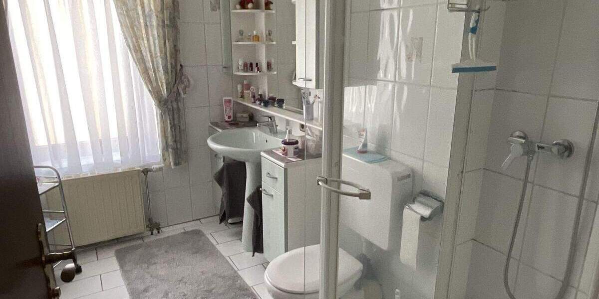 Doppelhaushälfte Bad Kissingen Garitz - 5 Zimmer, 125 m&sup2;, 319.000&euro; | Angebot:25730488