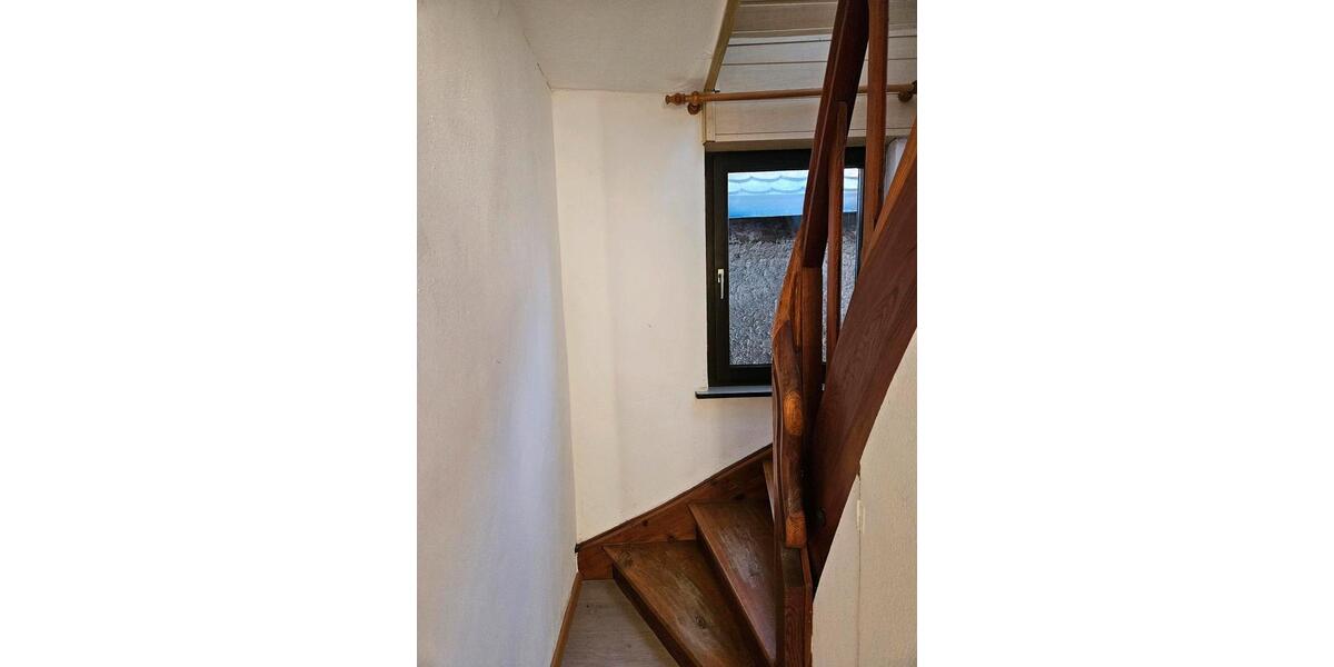 Maisonettenwohnung Hohenroth - 5 Zimmer, 96 m&sup2;, 950&euro; | Angebot:25792139