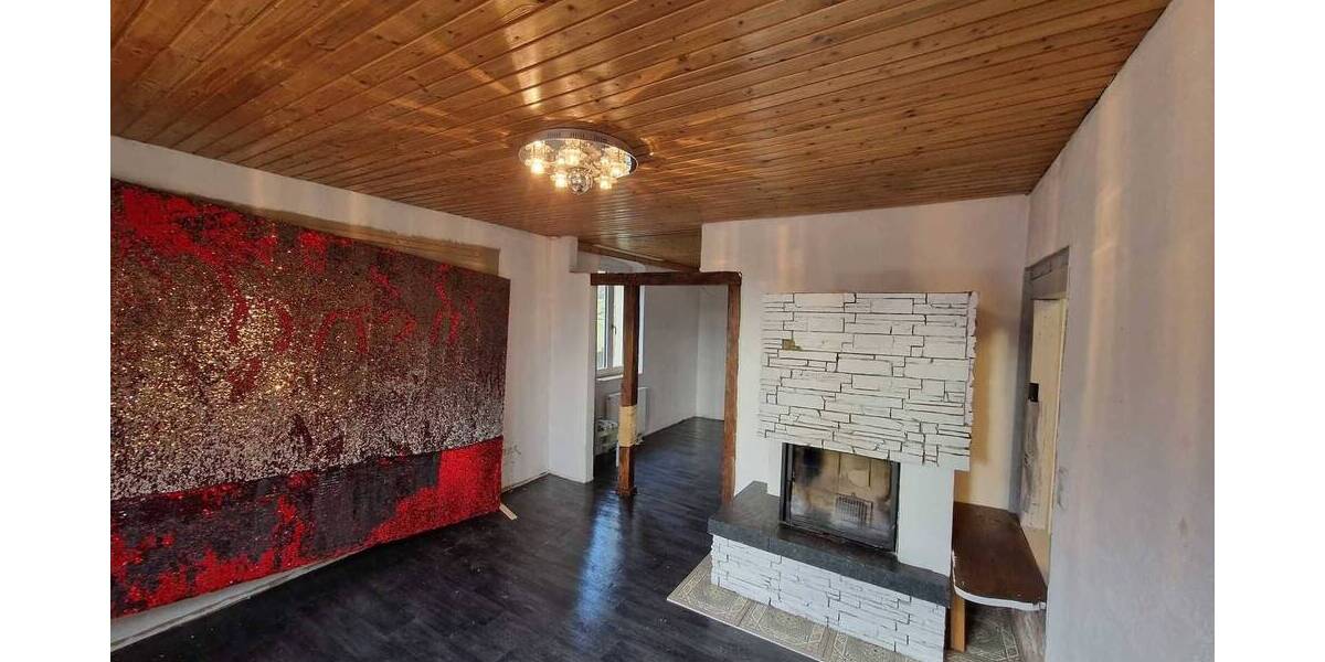 Einfamilienhaus Niederwerrn - 6 Zimmer, 129 m&sup2;, 250.000&euro; | Angebot:25664866