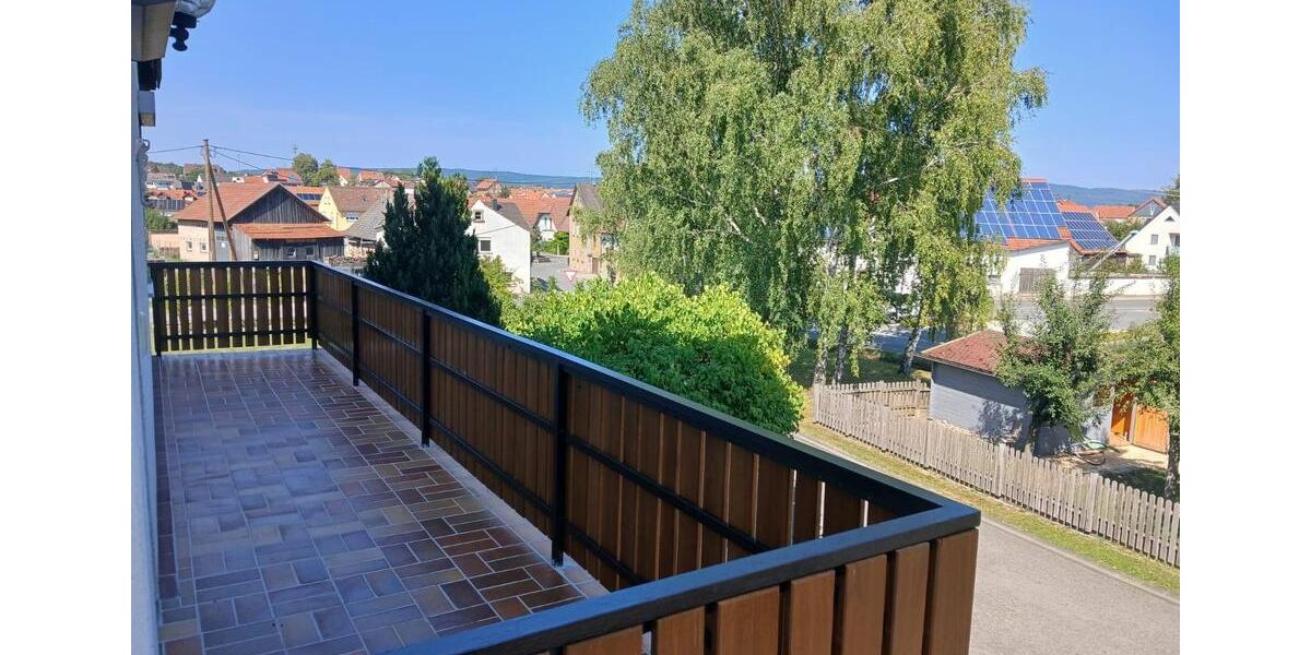 Etagenwohnung Aidhausen - 6 Zimmer, 160 m&sup2;, 896&euro; | Angebot:25379405