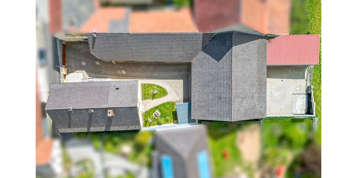 Mehrfamilienhaus, Wohnhaus Arnstein - 10 Zimmer, 260 m&sup2;, 500.000&euro; | Angebot:25510299