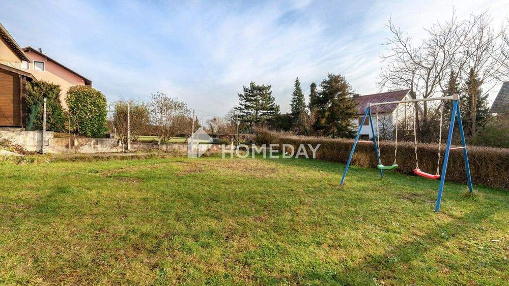 Einfamilienhaus Volkach Gaibach - 7 Zimmer, 230 m&sup2;, 350.000&euro; | Angebot:25689191