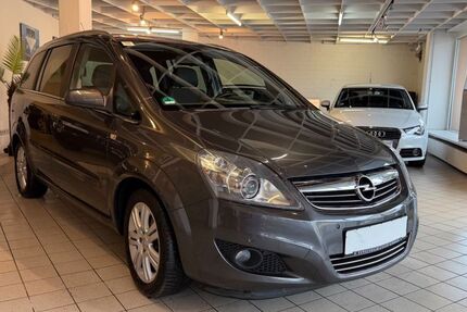 Opel Zafira 232.000 km 1.950 &euro; Schwanfeld 97523