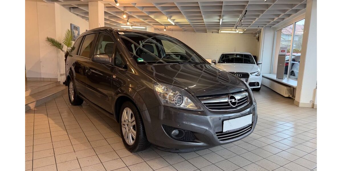Opel Zafira 232.000 km 2.999 &euro; Schwanfeld 97523