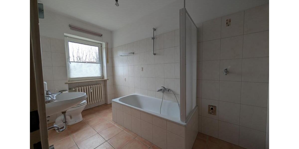 Etagenwohnung Rauhenebrach - 1 Zimmer, 44 m&sup2;, 380&euro; | Angebot:25070817