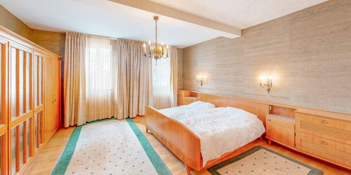 Einfamilienhaus Gerolzhofen - 1 Zimmer, 370 m&sup2;, 650.000&euro; | Angebot:26054810