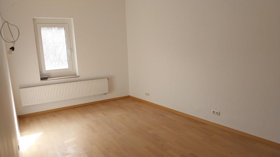 Etagenwohnung Schweinfurt Gartenstadt - 4 Zimmer, 152 m&sup2;, 1.550&euro; | Angebot:25284831