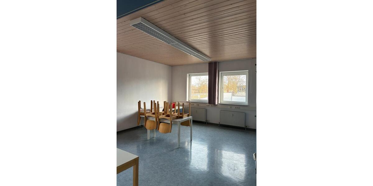 Gewerbeobjekt Hohenroth - 1.800&euro; | Angebot:21914383