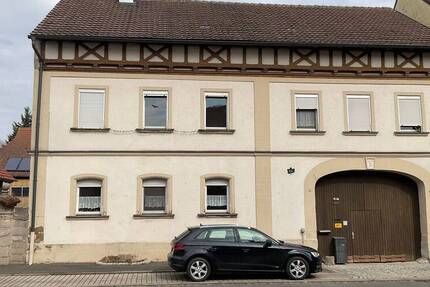 Haus Bundorf - 9 Zimmer, 200 m&sup2;, 149.000&euro; | Angebot:25733248