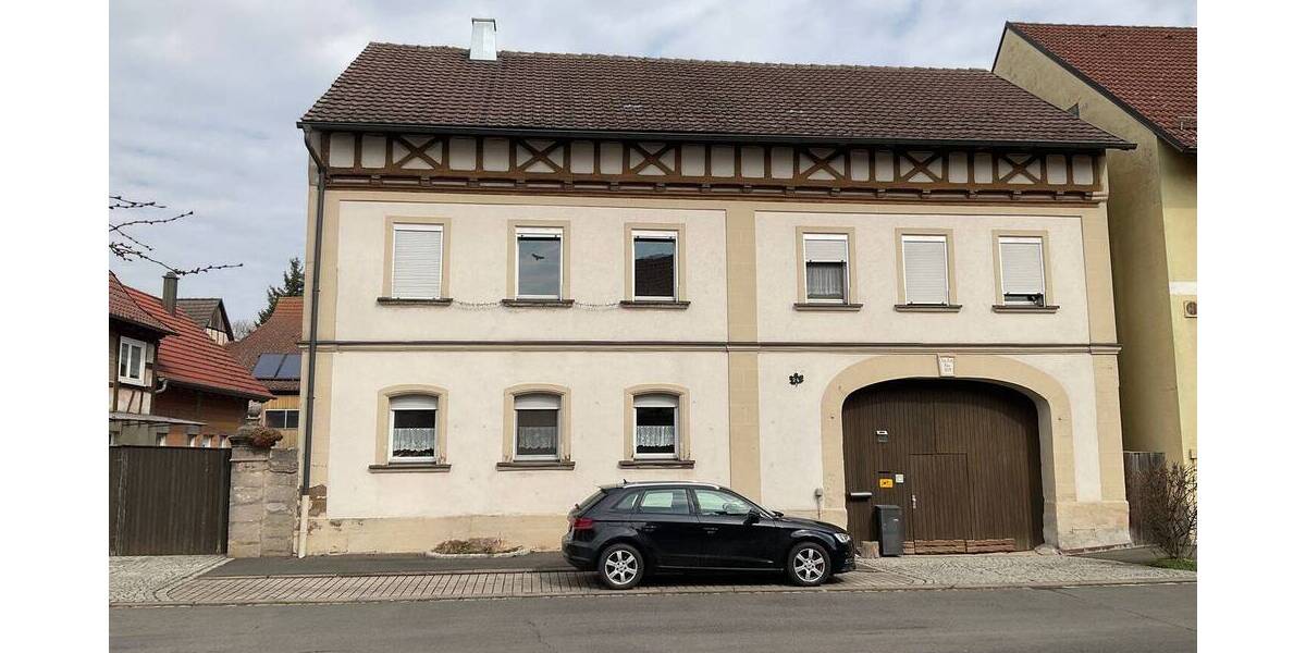 Mehrfamilienhaus, Wohnhaus Bundorf - 9 Zimmer, 200 m&sup2;, 149.000&euro; | Angebot:25733248
