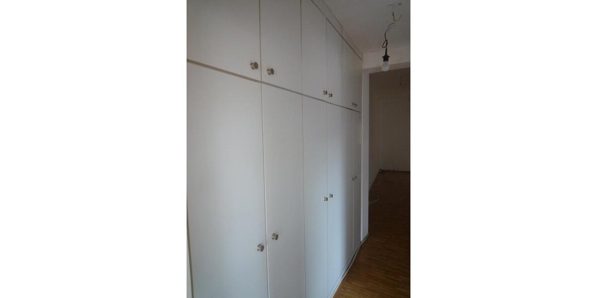 Etagenwohnung Schweinfurt Gartenstadt - 2 Zimmer, 68 m&sup2;, 160.000&euro; | Angebot:25995711