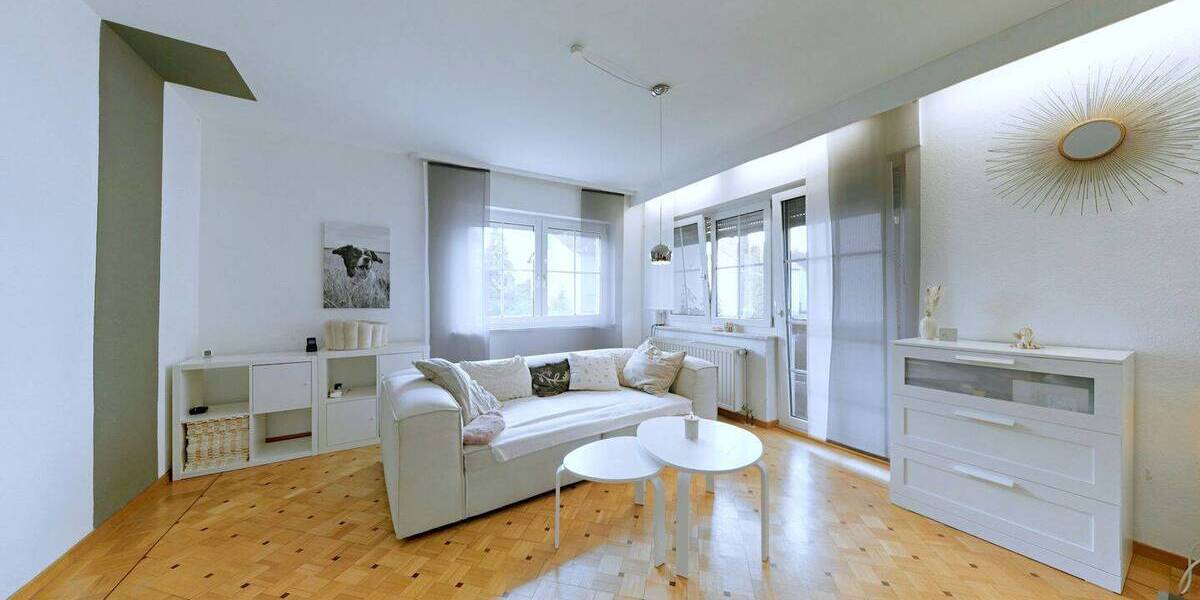 Mehrfamilienhaus, Wohnhaus Knetzgau - 9 Zimmer, 495.000&euro; | Angebot:25686242