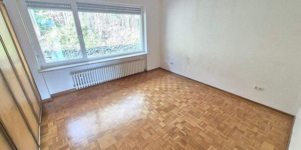 Einfamilienhaus Bad Kissingen - 6 Zimmer, 203 m&sup2;, 439.000&euro; | Angebot:25665267