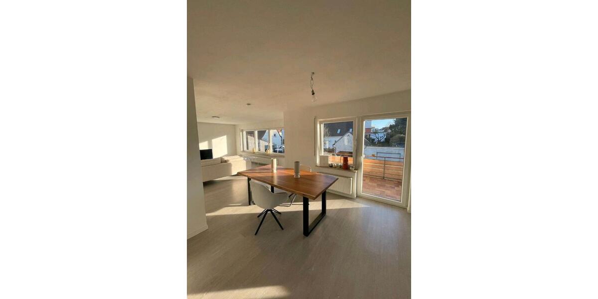 Etagenwohnung Geldersheim - 4.5 Zimmer, 114 m&sup2;, 900&euro; | Angebot:25657009