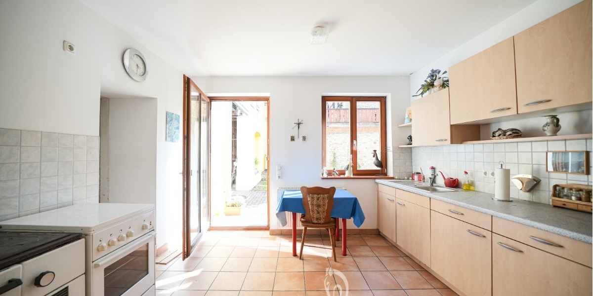 Traumhaftes Ensemble: Energieeffizientes (A) Einfamilienhaus mit Büro, großem Innenhof & Garten - Mehrfamilienhaus, Wohnhaus Fahr Fahr | Angebot:25907599