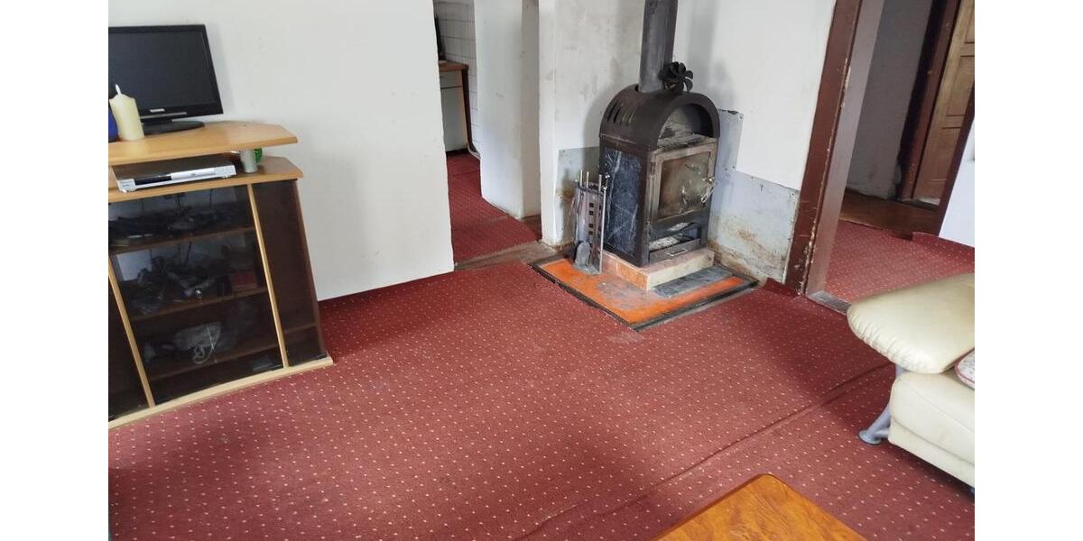 Mehrfamilienhaus, Wohnhaus Geldersheim - 9 Zimmer, 180 m&sup2;, 149.000&euro; | Angebot:27014385