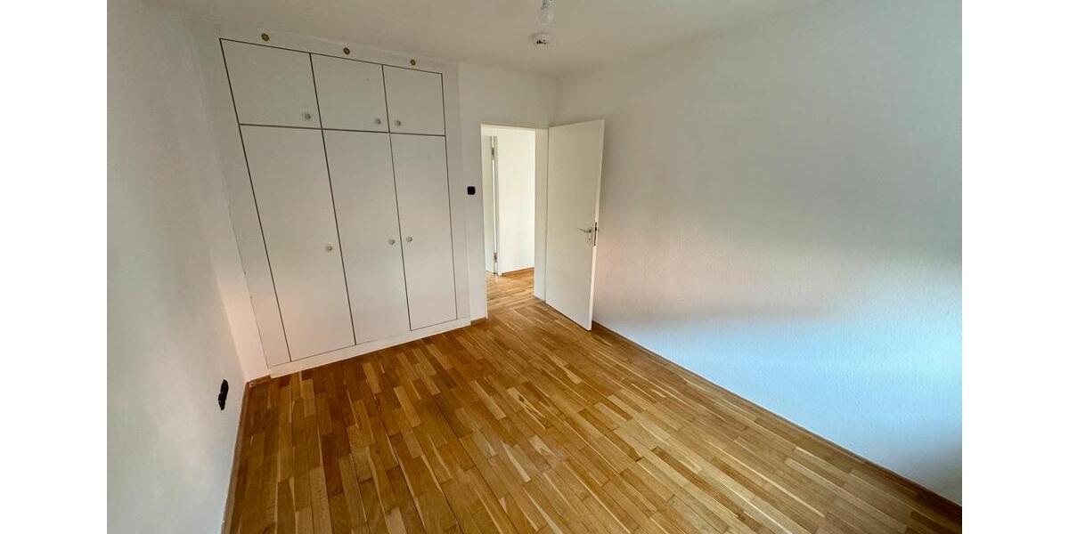 Erdgeschoßwohnung Burglauer - 3 Zimmer, 78 m&sup2;, 800&euro; | Angebot:24839701