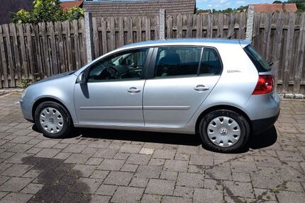 VW Golf 254.000 km 2.800 &euro; Dettelbach-Brück 97337