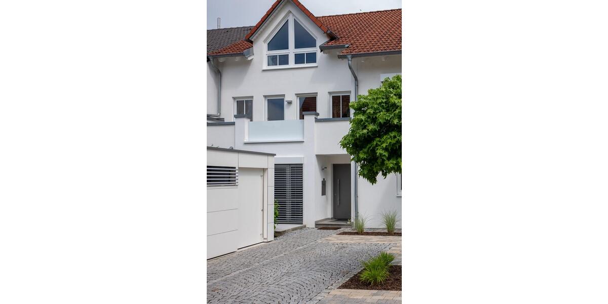 Reihenhaus Gerolzhofen - 6 Zimmer, 170 m&sup2;, 499.000&euro; | Angebot:26934403
