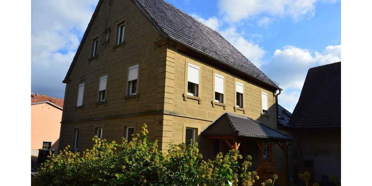 Bauernhaus, Landhaus Oberschwarzach - 1 Zimmer, 230 m&sup2;, 390.000&euro; | Angebot:25670408