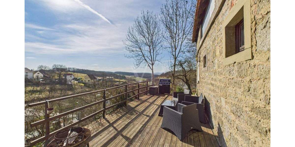 Mehrfamilienhaus, Wohnhaus Strahlungen - 6 Zimmer, 210 m&sup2;, 349.000&euro; | Angebot:25665662