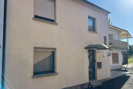 Haus Nüdlingen - 6 Zimmer, 220 m&sup2;, 120.000&euro; | Angebot:22739828