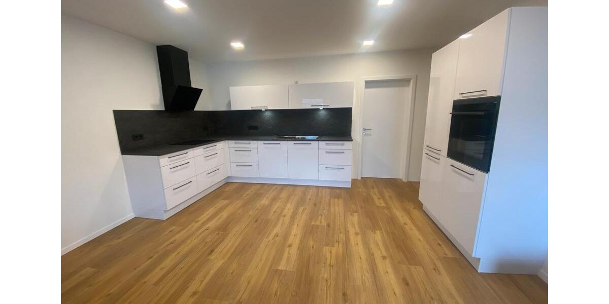 Etagenwohnung Bad Kissingen - 3 Zimmer, 88 m&sup2;, 1.100&euro; | Angebot:25811080