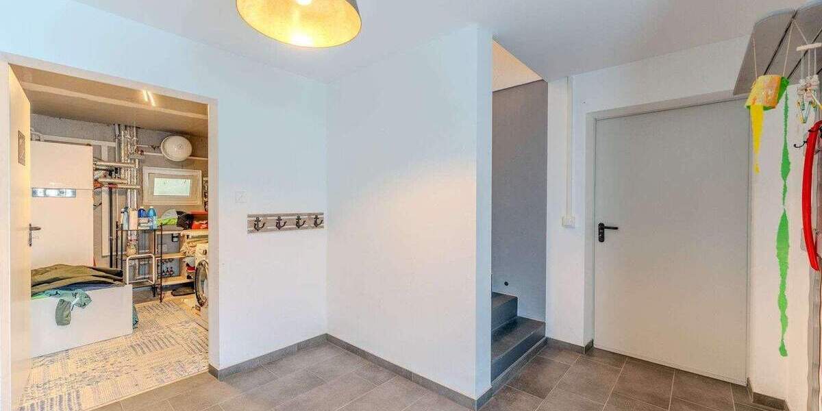 Einfamilienhaus Werneck Schraudenbach - 5 Zimmer, 144 m&sup2;, 499.500&euro; | Angebot:25745957