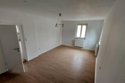 Wohnung Gerolzhofen - 4 Zimmer, 110 m&sup2;, 750&euro; | Angebot:25722533