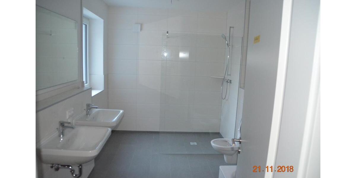 Etagenwohnung Schweinfurt Haardt - 3 Zimmer, 120 m&sup2;, 1.380&euro; | Angebot:25376386