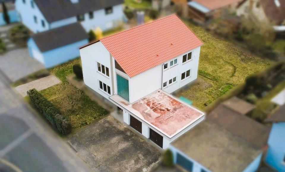 Mehrfamilienhaus, Wohnhaus Schwanfeld - 8 Zimmer, 200 m&sup2;, 425.000&euro; | Angebot:25921064