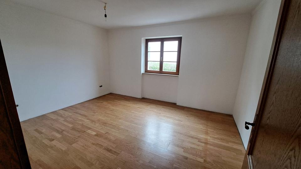 Villa Schweinfurt Haardt - 7 Zimmer, 148 m&sup2;, 585.000&euro; | Angebot:26121705