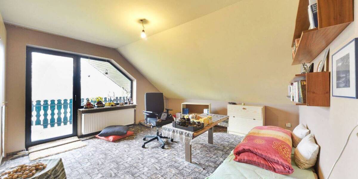 Einfamilienhaus Oberthulba Frankenbrunn - 7 Zimmer, 181 m&sup2;, 240.000&euro; | Angebot:26160816