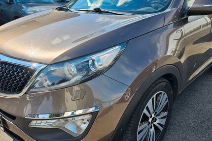Kia Sportage 195.000 km 8.999 &euro; Knetzgau 97478