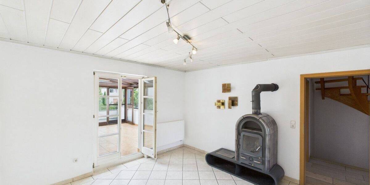 Doppelhaushälfte Volkach - 8 Zimmer, 185 m&sup2;, 357.000&euro; | Angebot:25737335