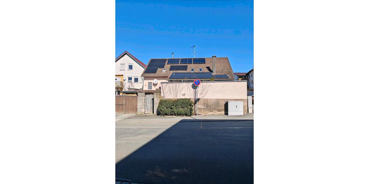 Mehrfamilienhaus, Wohnhaus Bundorf - 9 Zimmer, 250 m&sup2;, 250.000&euro; | Angebot:25891847