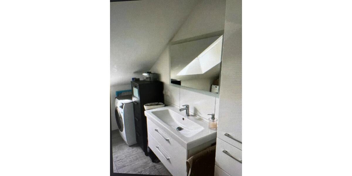 Dachgeschoßwohnung Ramsthal - 2 Zimmer, 68 m&sup2;, 590&euro; | Angebot:26045152