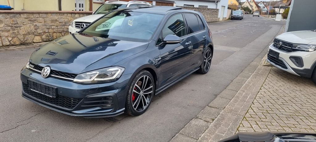 VW Golf 150.000 km 17.990 &euro; Stammheim 97509