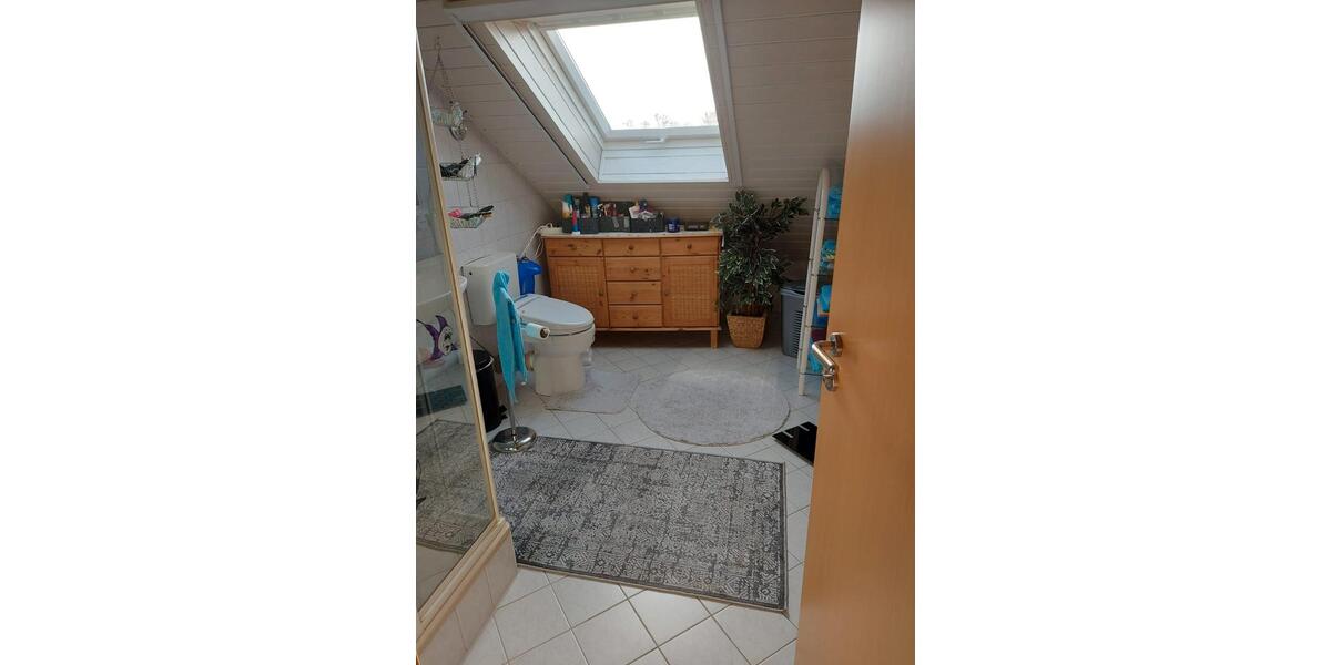 Mehrfamilienhaus, Wohnhaus Bergrheinfeld - 8 Zimmer, 239 m&sup2;, 579.000&euro; | Angebot:25963456