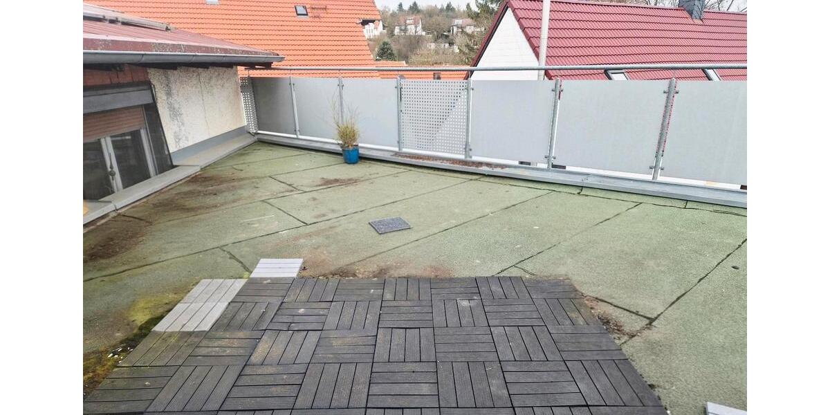 Einfamilienhaus Sulzfeld - 7 Zimmer, 208 m&sup2;, 209.000&euro; | Angebot:25870355