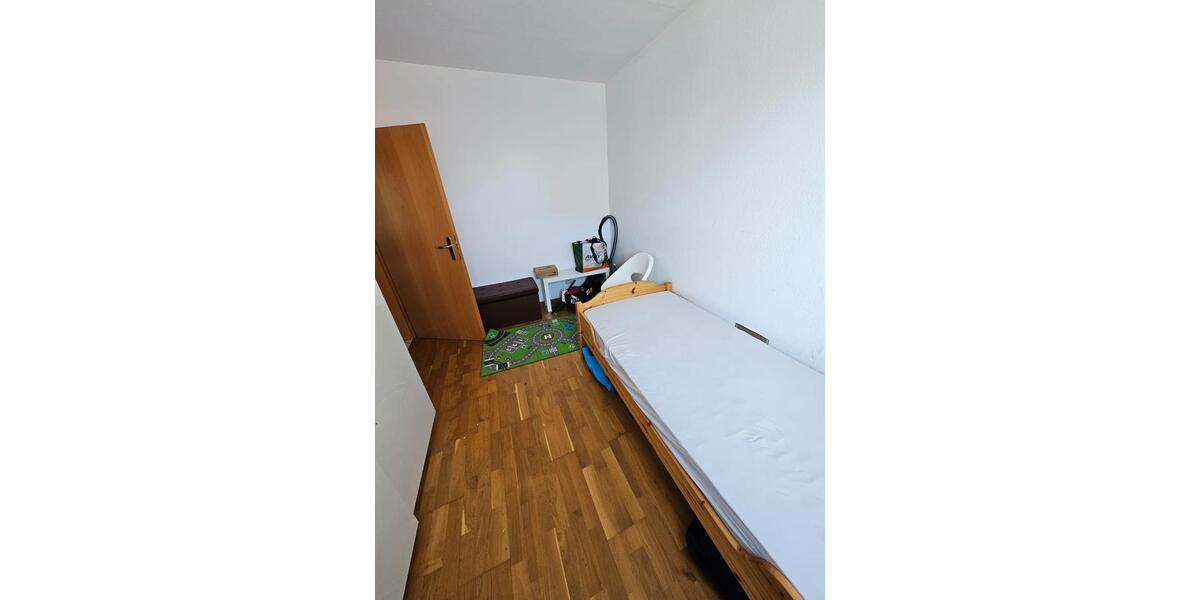 Erdgeschoßwohnung Bergtheim - 3 Zimmer, 75 m&sup2;, 800&euro; | Angebot:26615828