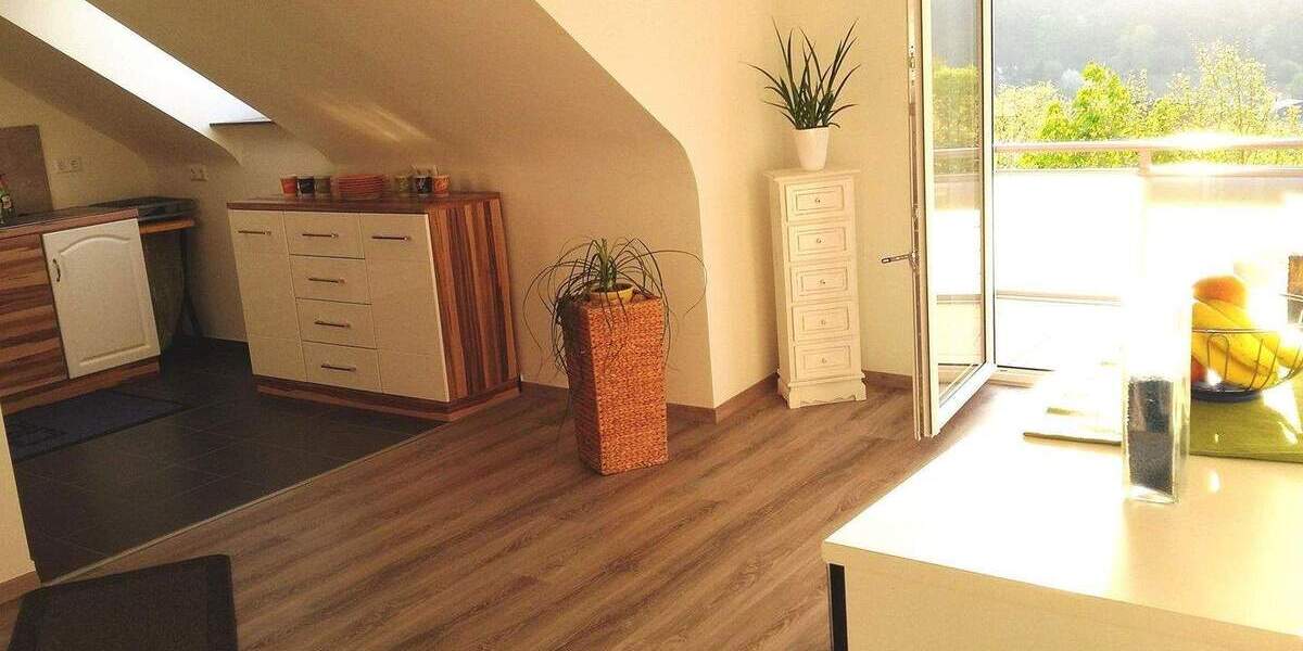 Etagenwohnung Bad Kissingen - 4 Zimmer, 76 m&sup2;, 206.000&euro; | Angebot:25657465