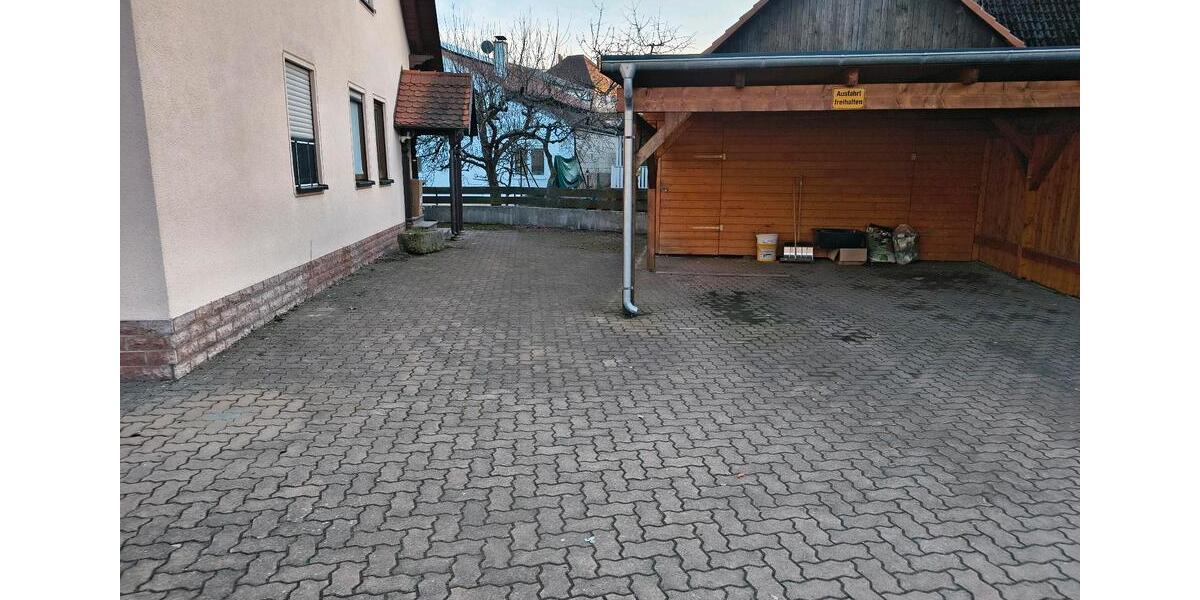 Etagenwohnung Bad Kissingen - 5 Zimmer, 130 m&sup2;, 850&euro; | Angebot:25309067