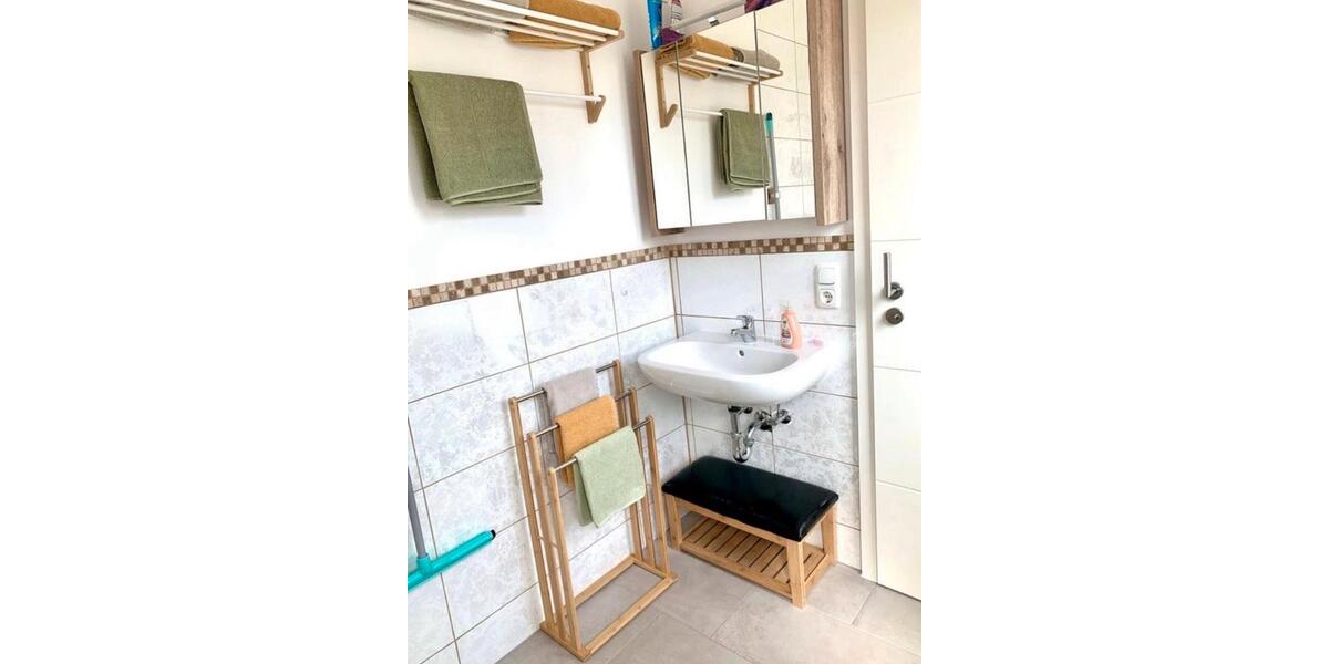 Einfamilienhaus Elfershausen - 5 Zimmer, 200 m&sup2;, 425.000&euro; | Angebot:25452712