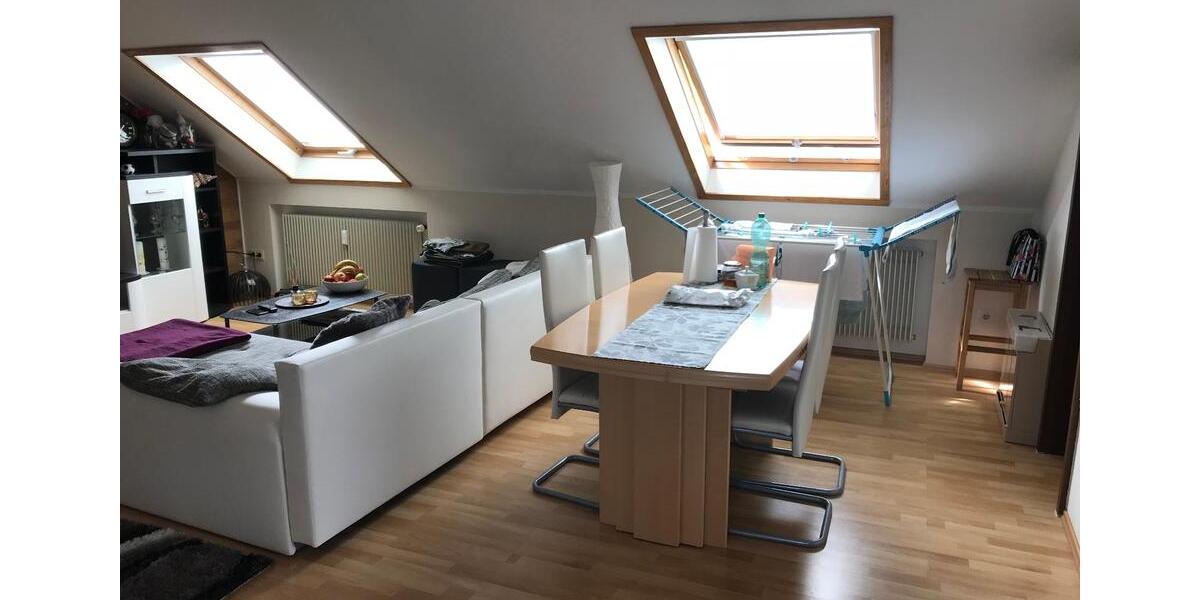 Dachgeschoßwohnung Rimpar - 3 Zimmer, 80 m&sup2;, 720&euro; | Angebot:25086684