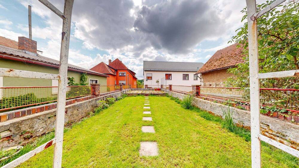 Einfamilienhaus Obereisenheim Obereisenheim - 6 Zimmer, 96 m&sup2;, 115.000&euro; | Angebot:25997012