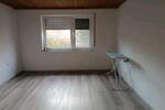 Einfamilienhaus Werneck - 8 Zimmer, 170 m&sup2;, 300.000&euro; | Angebot:26638488