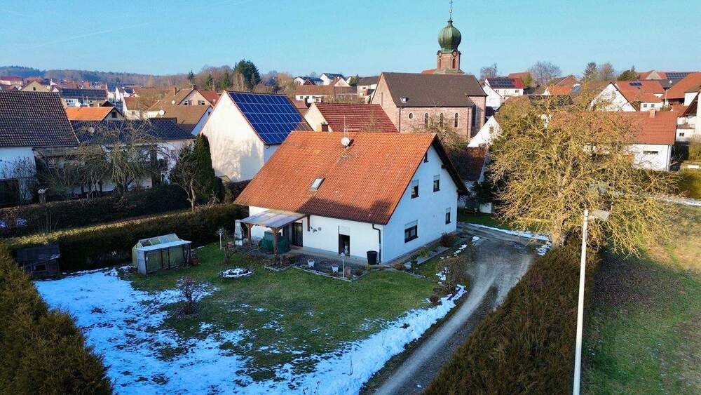 Einfamilienhaus Oberthulba Frankenbrunn - 6 Zimmer, 146 m&sup2;, 335.000&euro; | Angebot:25686709